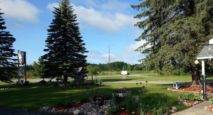 Welcome Motel - Web Listing (newer photo)